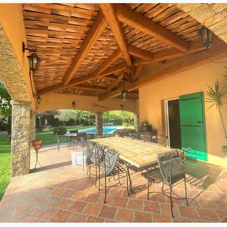 Propriete Maria Avec Grande Piscine